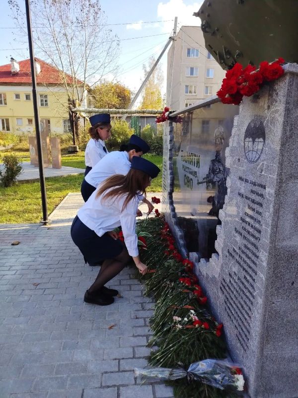 В СИЗО-6 почтили память погибших сотрудников УИС В СИЗО-6 почтили память погибших сотрудников УИС