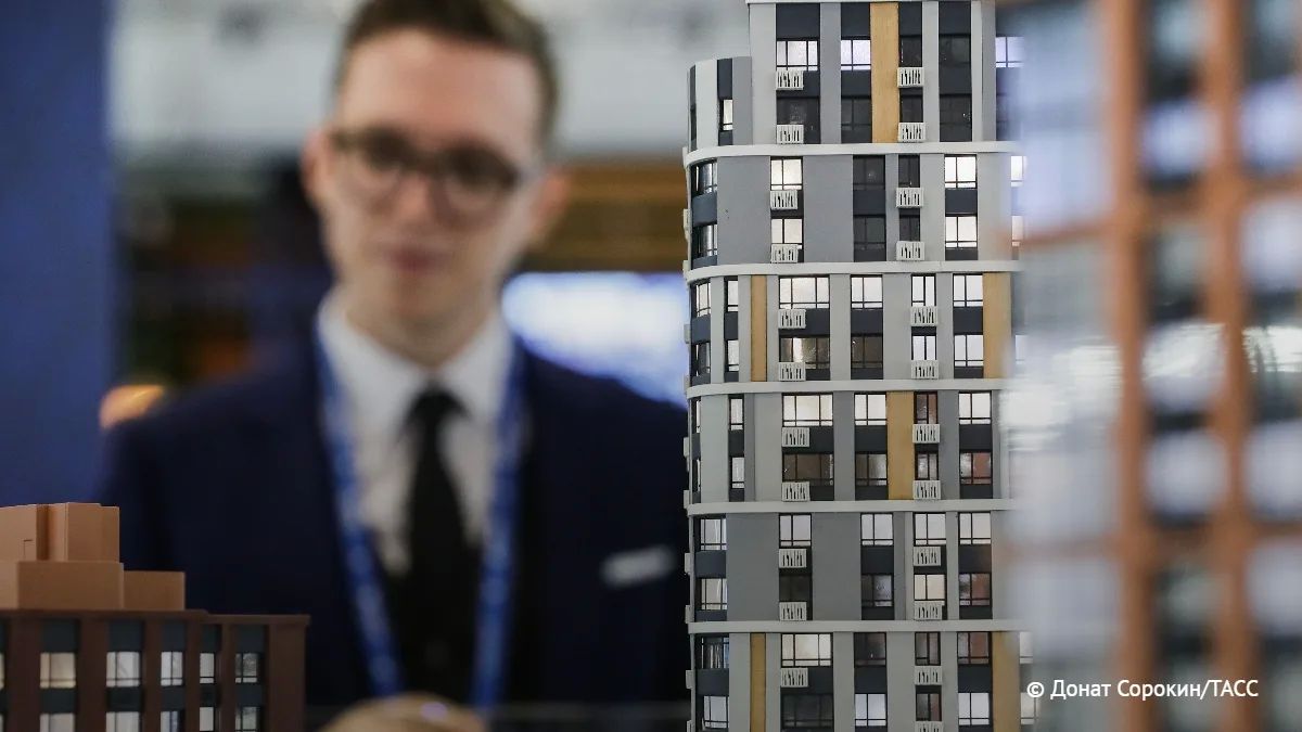 Порядка 1 тыс. экспертов станут участниками 220 сессий деловой программы Международного форума и выставки 100+ TechnoBuild, который состоится в Екатеринбурге с 29 сентября по 2 октября
