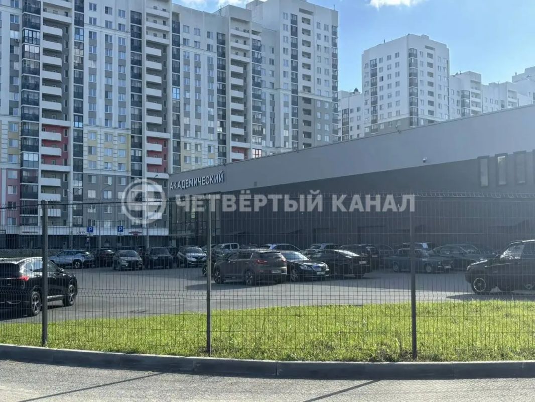 «Ласточка» с сюрпризом: мужчина купил машину за 3 миллиона рублей, а ездить на ней оказалось нельзя «Ласточка» с сюрпризом: мужчина купил машину за 3 миллиона рублей, а ездить на ней оказалось нельзя