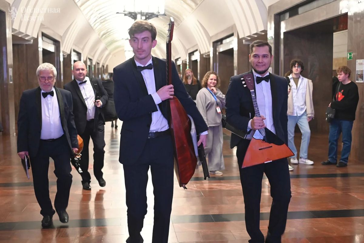 Уральский центр народного искусства открыл новый сезон в метро