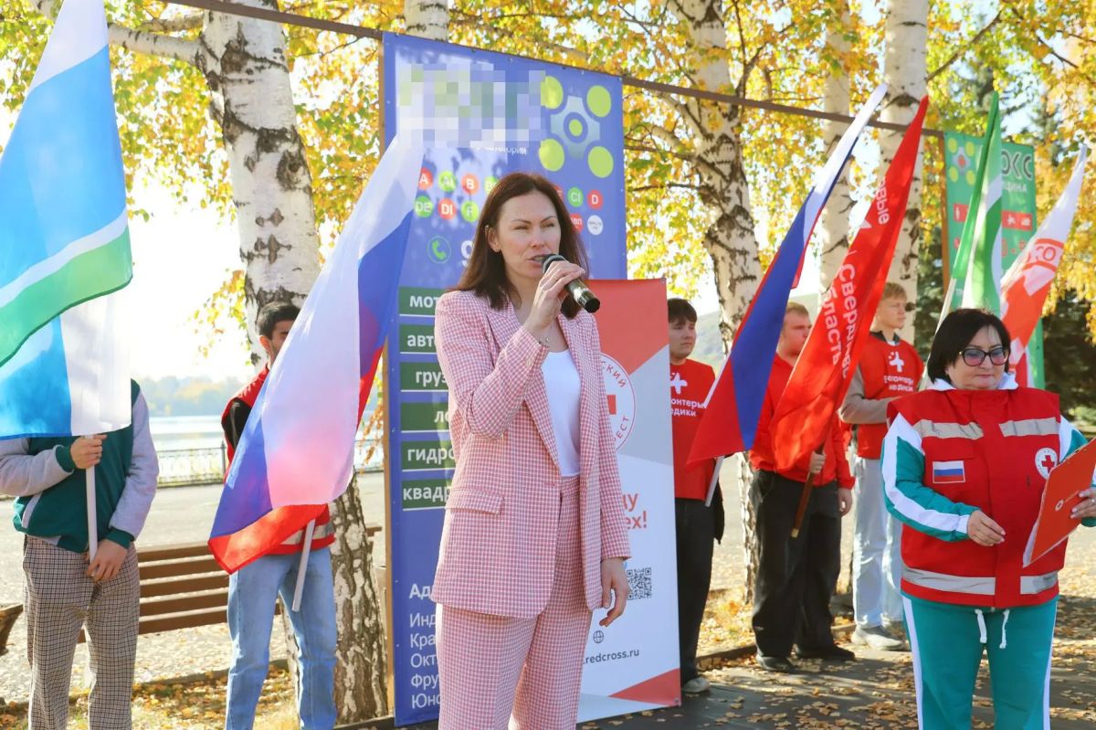 Более 300 тагильчан присоединились ко всероссийской акции «10 000 шагов к жизни» Более 300 тагильчан присоединились ко всероссийской акции «10 000 шагов к жизни»