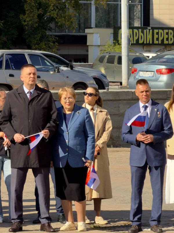 Сегодня — День воссоединения ДНР, ЛНР, Запорожской и Херсонской областей с Российской Федерацией! Сегодня — День воссоединения ДНР, ЛНР, Запорожской и Херсонской областей с Российской Федерацией!