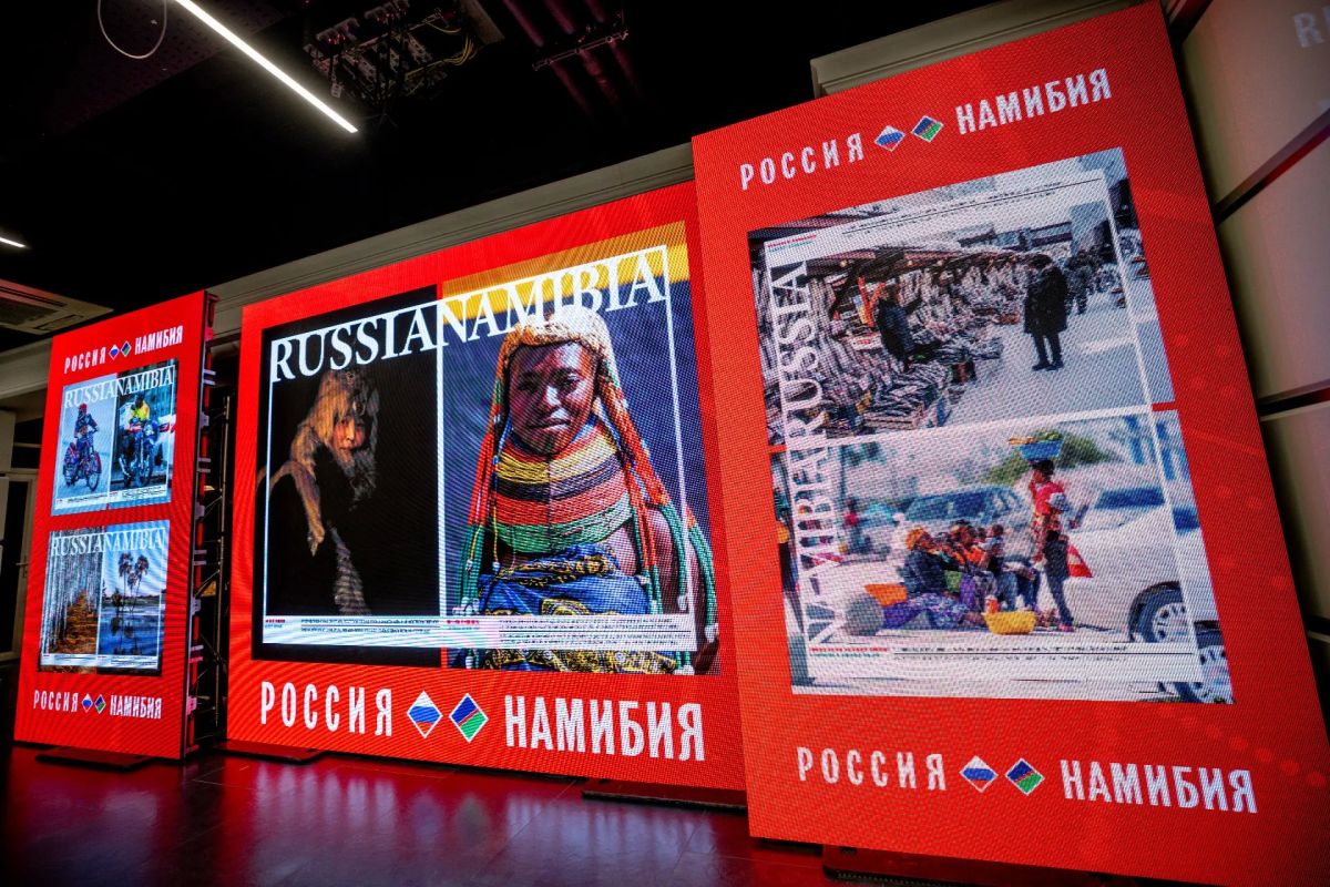 Россия и Намибия встретились не только на футбольном поле Россия и Намибия встретились не только на футбольном поле