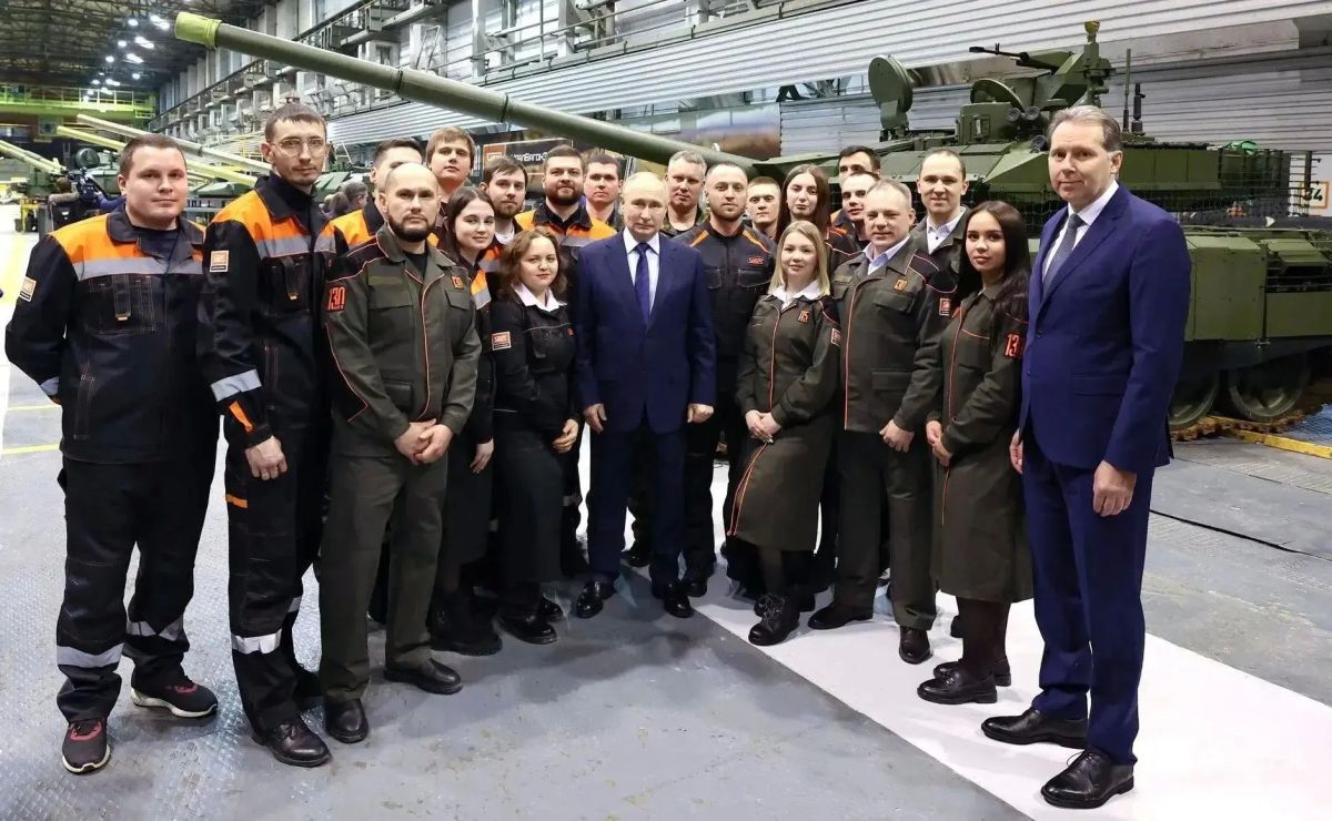 В 2011 году Владимир Владимирович Путин в Нижнем Тагиле сказал: В 2011 году Владимир Владимирович Путин в Нижнем Тагиле сказал: