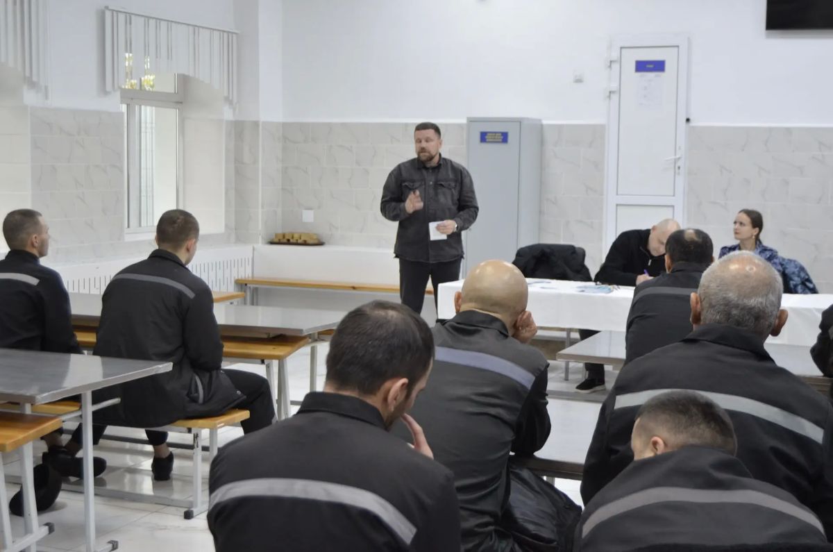 В ИК-10 прошла встреча с представителями фонда «Независимость» В ИК-10 прошла встреча с представителями фонда «Независимость»