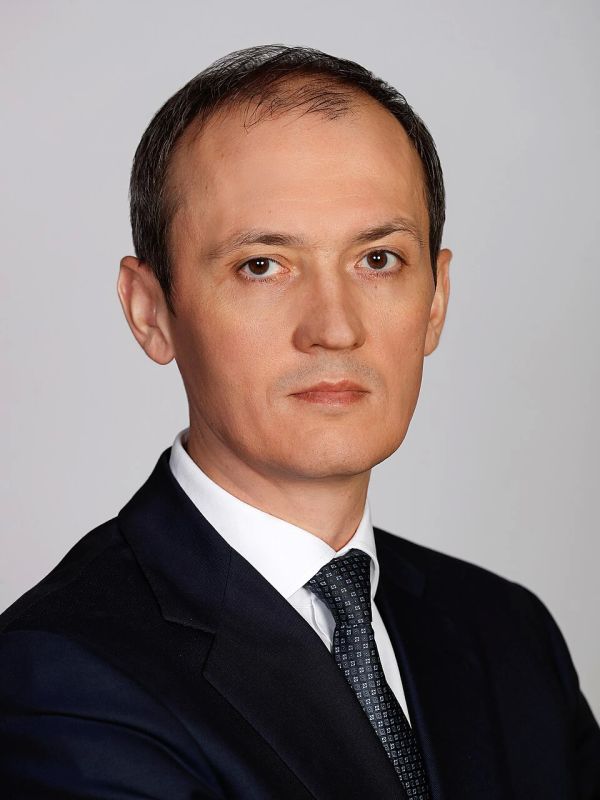 Уроженец ХМАО, бывший вице-премьер РФ Дмитрий Григоренко выдвинут на пост зампредседателя правления Сбербанка