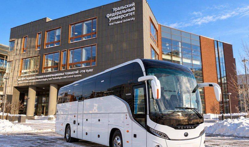 Студенты УрФУ жалуются на очереди и переполненные автобусы до нового кампуса
