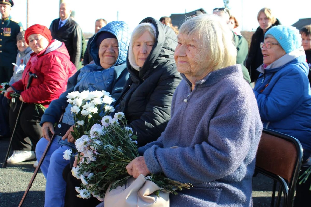 В деревне Кокшарово Камышинского района открыли памятник героям Великой Отечественной войны В деревне Кокшарово Камышинского района открыли памятник героям Великой Отечественной войны