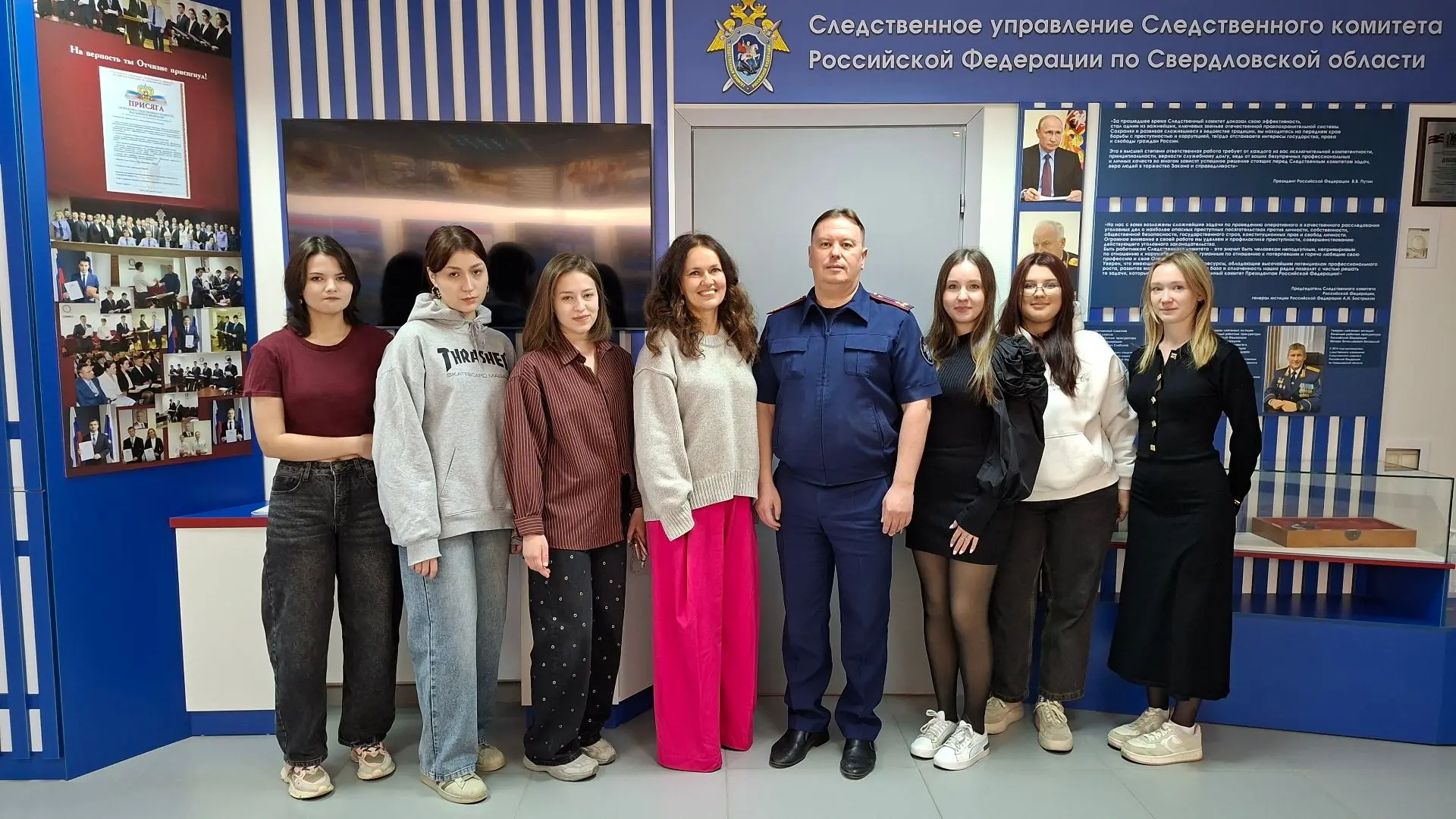 Студенты факультета журналистики Уральского федерального университета посетили музей следствия
